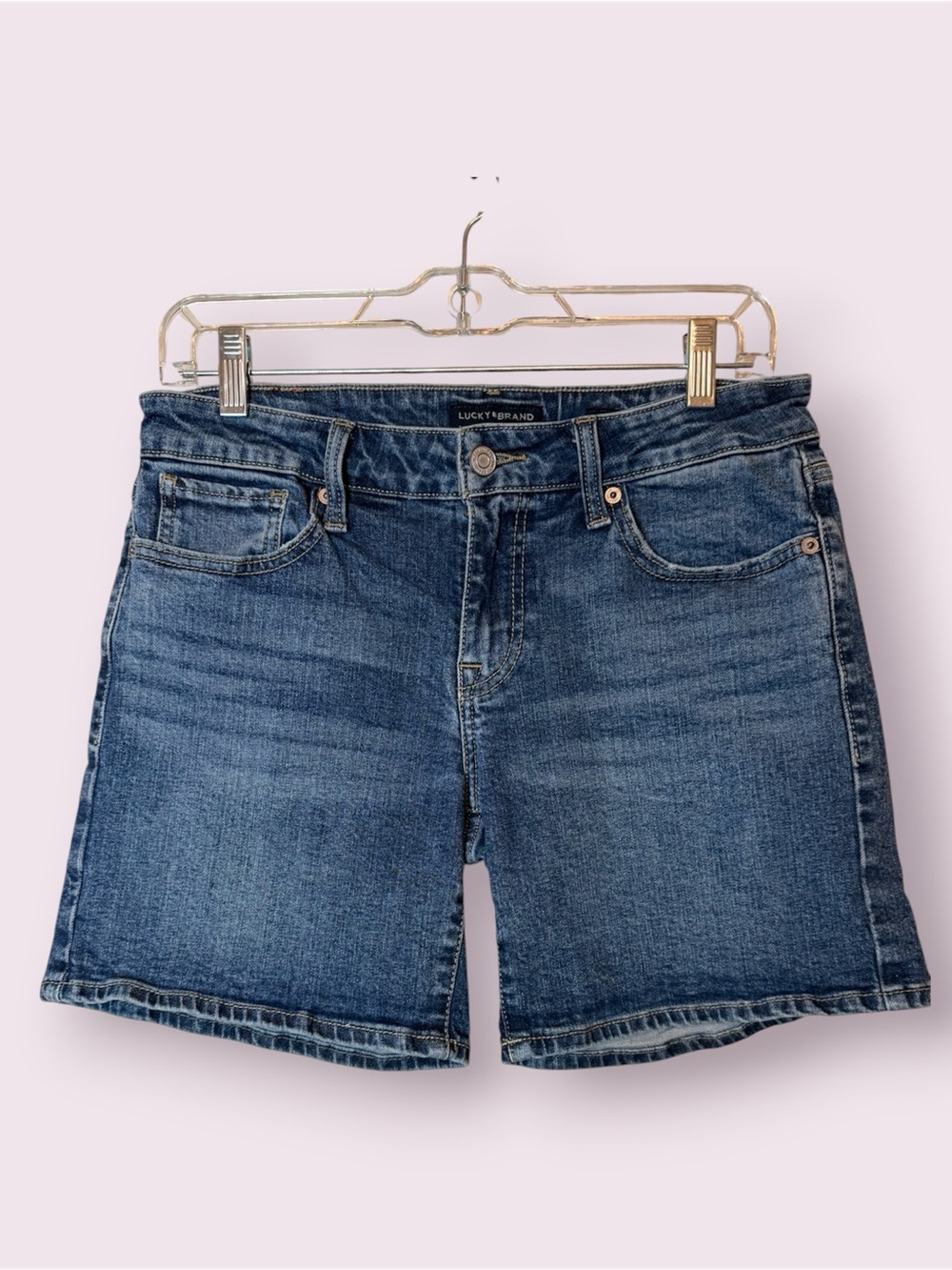 Lucky Brand The Roll Up Blue Denim Jean Shorts
Size 4/27